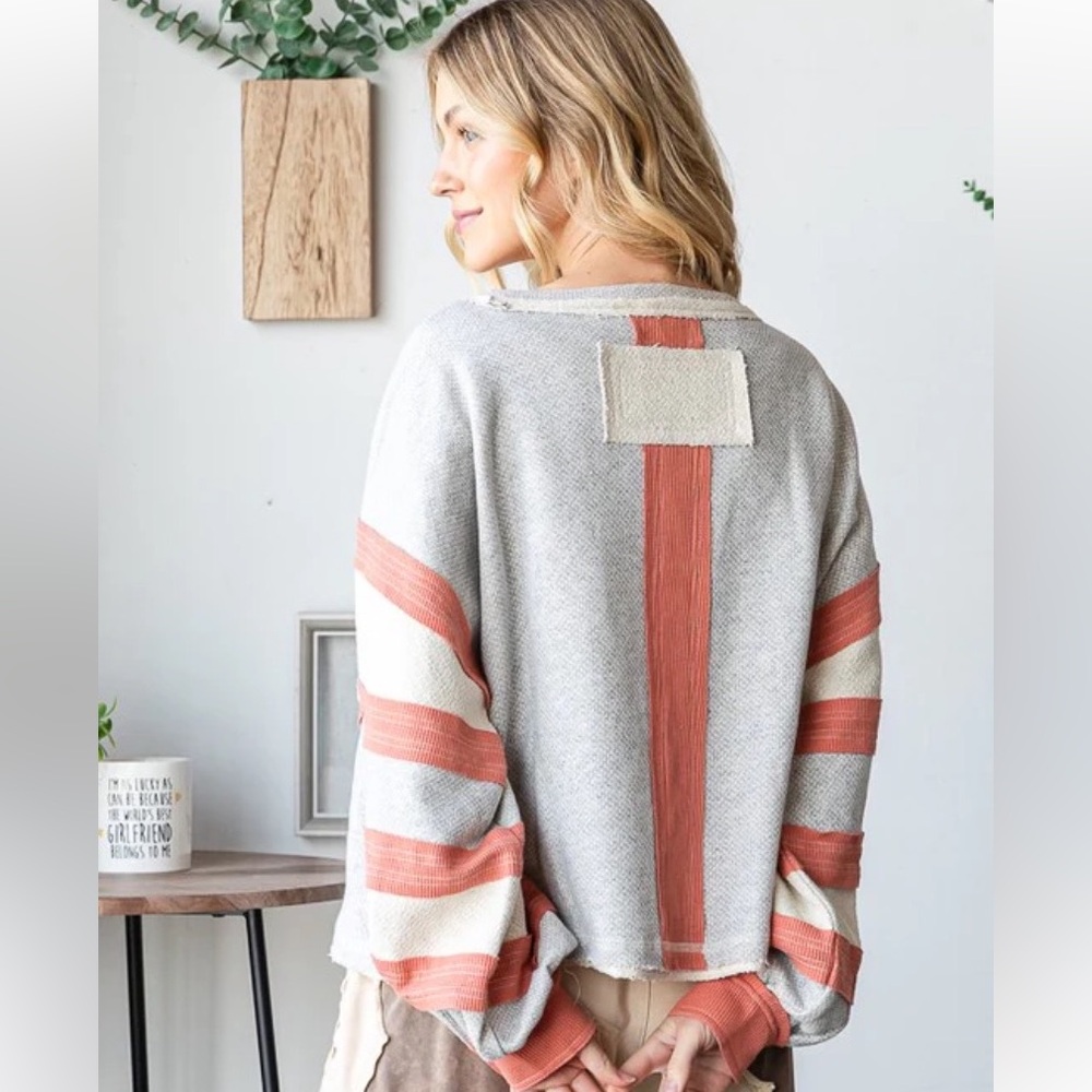 44 1 left ❤️ OLI & HALI DAISY
PATCH LONG SLEEVE TOP - Picture 3 of 5